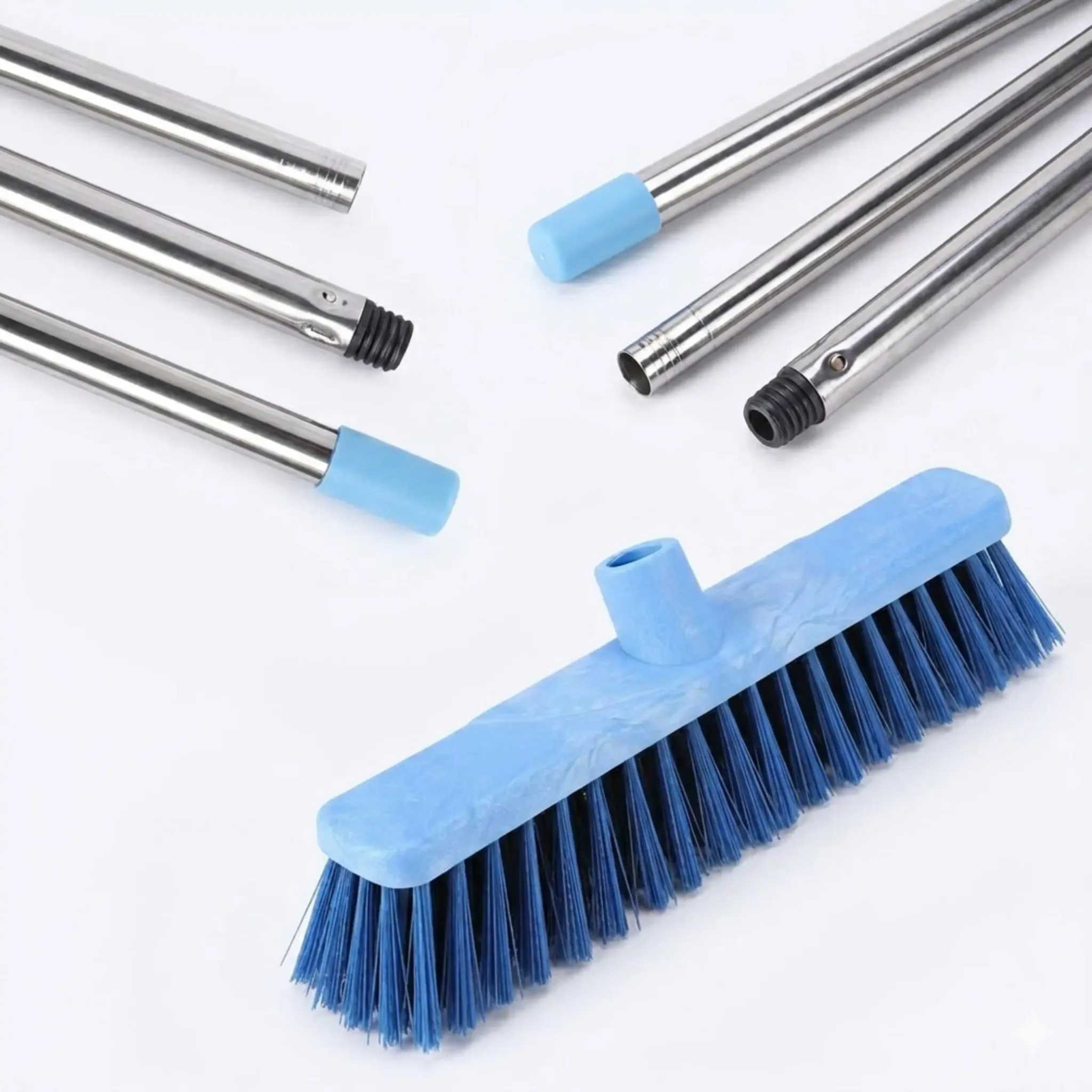 Toilettenbesen aus Kunststoff_compressed